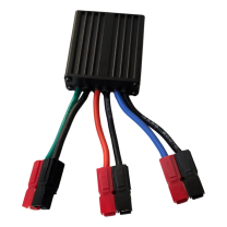 Répartiteur convertisseur de tension pour 2 batteries en parallèle