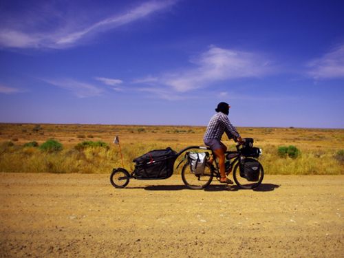 voyage velo remorque velo