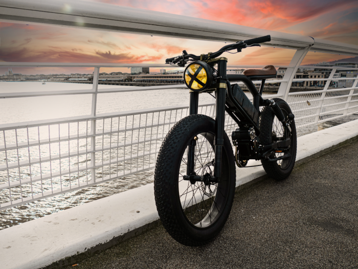 Le Cafe Racer by AEVON