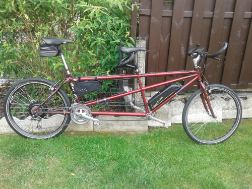 kit vélo électrique speed tandem équipé d'un kit électrique pour vélo